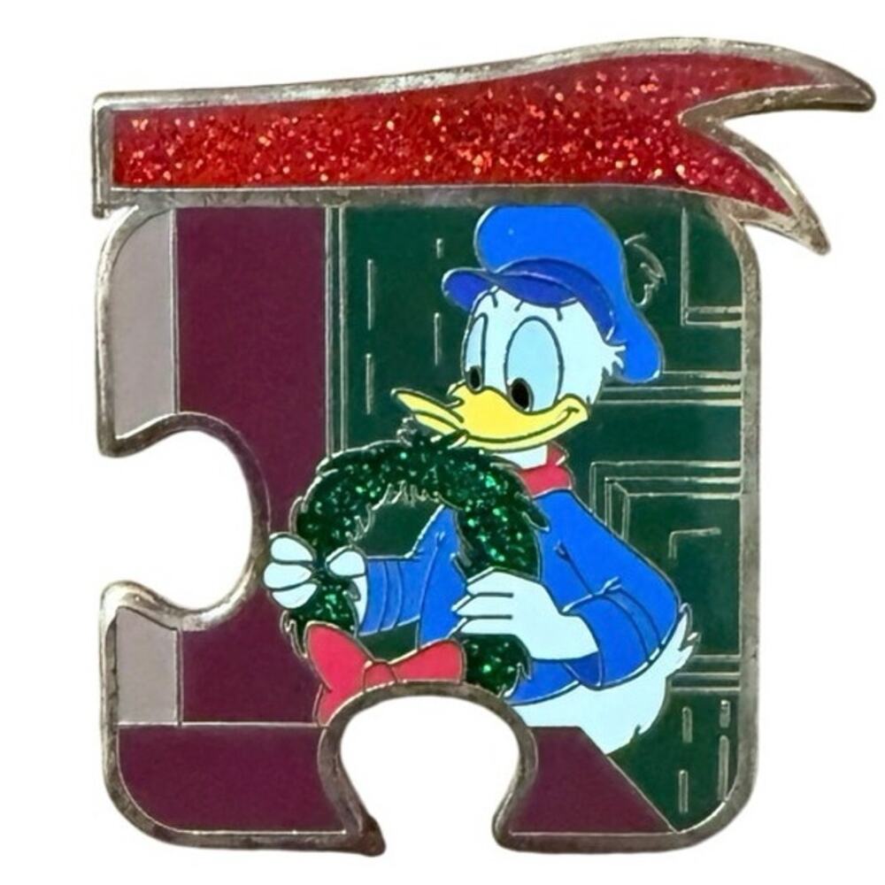 Donald as Fred Holywell Mickey's Christmas Carol - Character Connection Puzzle